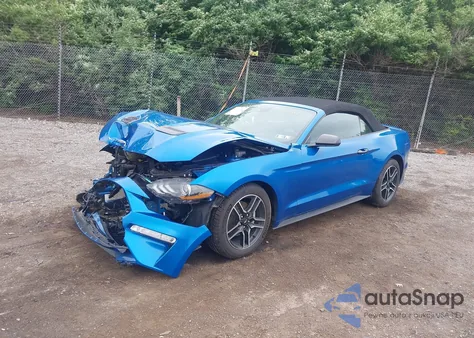 2021 Ford Mustang Ecoboost Premium z USA, uszkodzony, nr VIN 1FATP8UH0M5110357